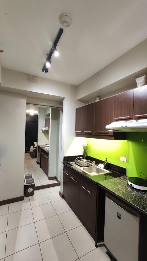 Resort Living Condominium Unit In Metro 马尼拉 外观 照片